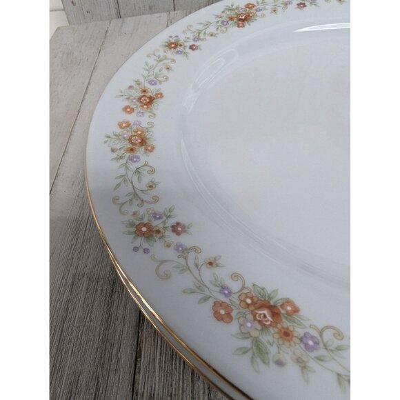 International Brighton Collection Claridge 8302 Porcelain Set of 4 Salad Plates - Picture 3 of 4